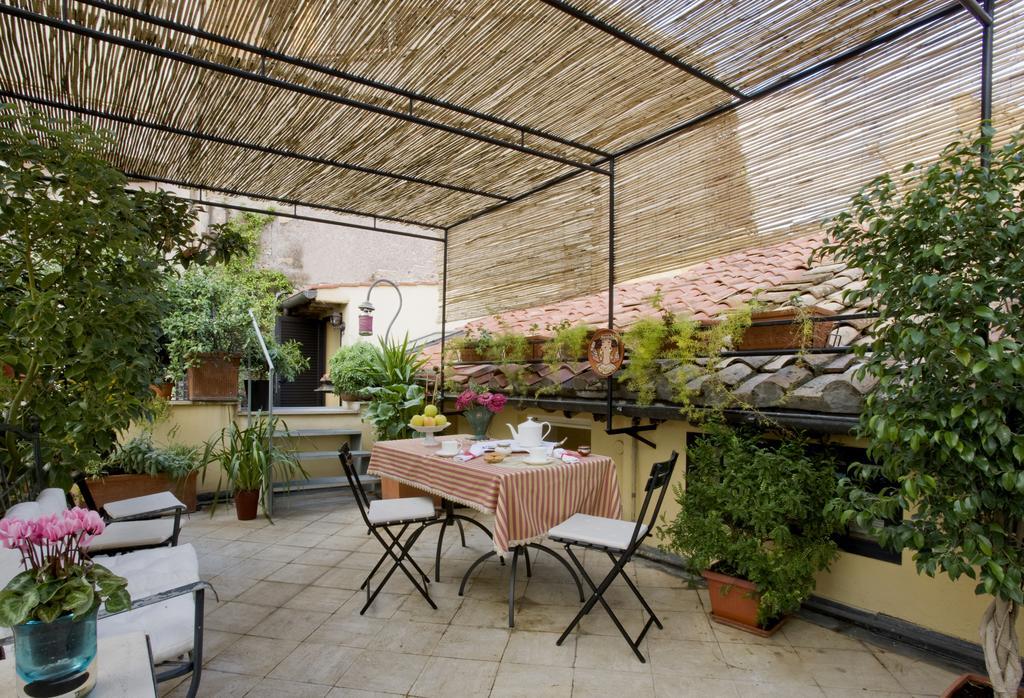 Domus Frattina Alojamento de Acomodação e Pequeno-almoço *